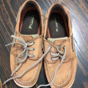 Boys Sperrys
